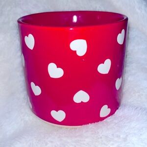 Red coffee mug with white Valentines hearts